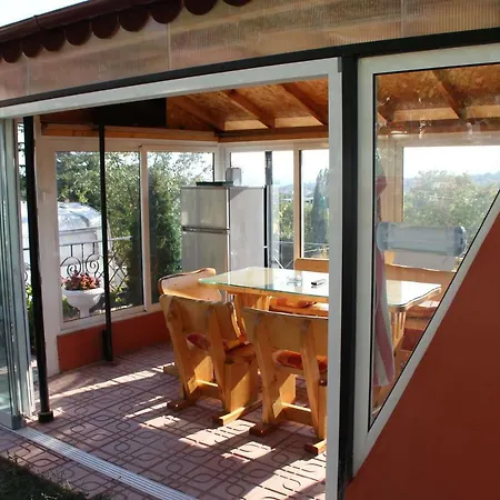 Guest house Summer House 3*