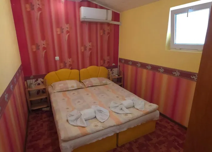 Guest house Summer House 3*