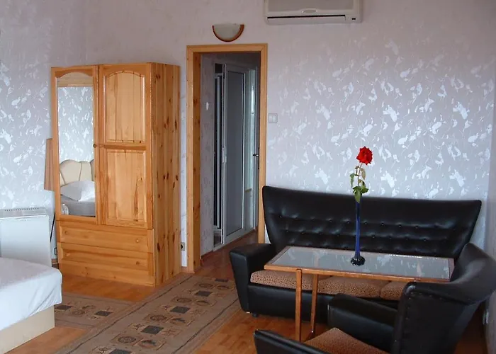 Guest house Summer House