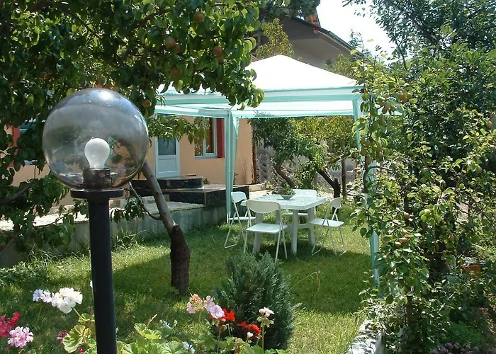 Summer House 3* Saints Constantine and Helena