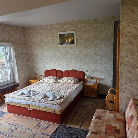 Summer House Гостевой дом Святые Константин и Елена