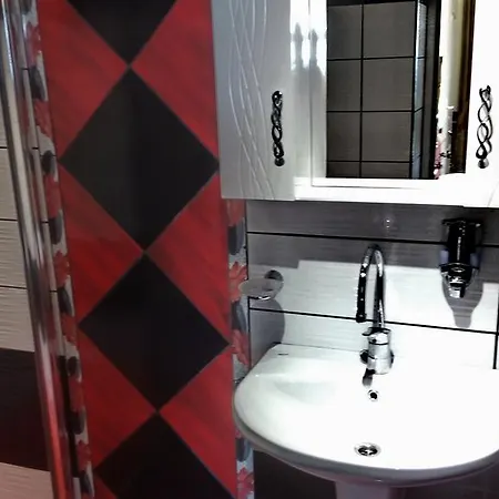 Summer House St Constantin et Helena