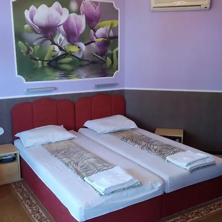 Guest house Summer House 3*