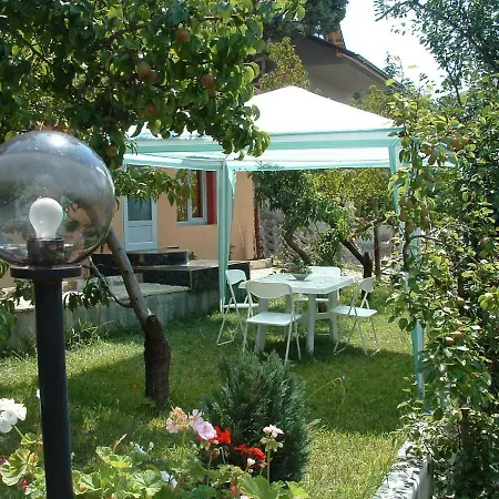 Summer House 3* Святі Костянтин і Олена