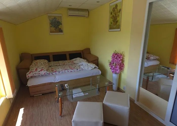 Гостевой дом Summer House 3*